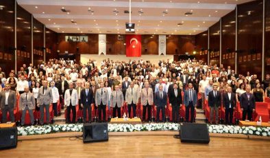 ERÜ’de ‘2025 Yılı Araştırma Performans Ödül Töreni’ düzenlendi