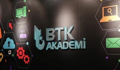 Gençlere ücretsiz yapay zeka ve teknoloji tğitimi: BTK Akademi yaz dönemi başvuruları başladı