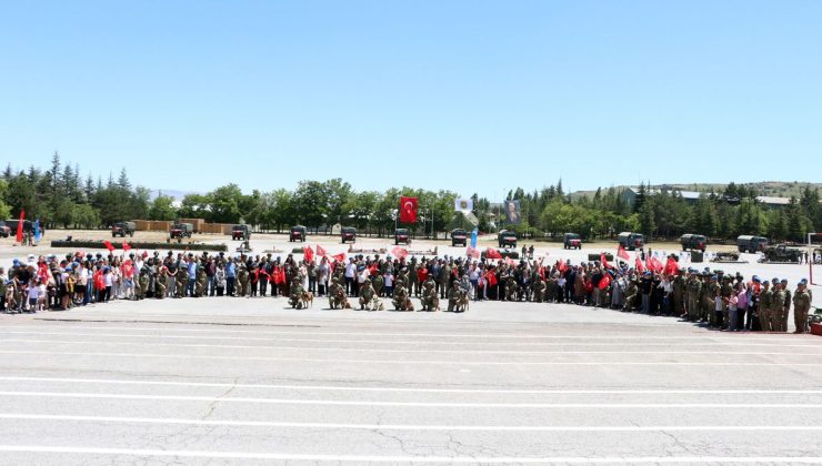 Kara Kuvvetleri’nin 2235’inci Yıl Dönümü Kayseri’de Törenle Kutlandı