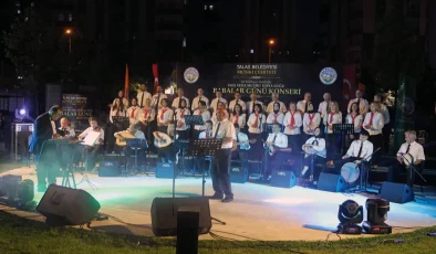 Kayseri Talas’ta musikili Babalar Günü