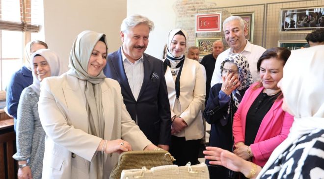 MELİKGAZİ BELEDİYESİ’NİN KURSLARINDAKİ BİR YILLIK EMEK GÖRÜCÜYE ÇIKTI