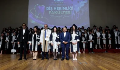 NNYÜ Diş Hekimliği mezunlarını verdi