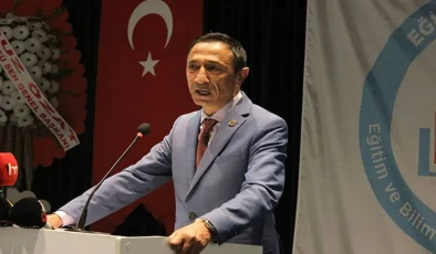 Eğitim Gücü Sen’in açtığı davada öğretmenlerin görev süresi için emsal karar