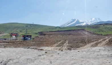 Erciyes Kayak Merkezi’nde kış sezonu hazırlıkları sürüyor