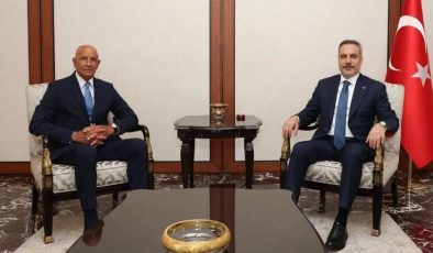 Zirveye saatler kala dikkat çeken buluşma! Fidan ile Barrack Ankara’da bir araya geldi